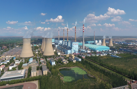 世界在役最大火力發(fā)電廠—大唐托克托發(fā)電公司。