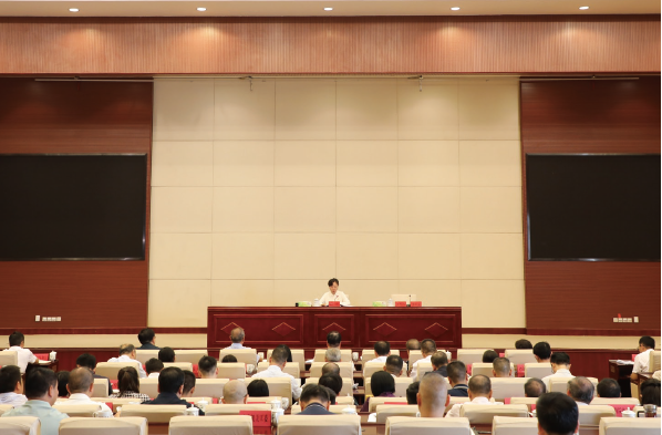 2024年8月20日，學(xué)習(xí)貫徹黨的二十屆三中全會精神貴州省委宣 講團省直機關(guān)宣講報告會在貴陽市舉行。