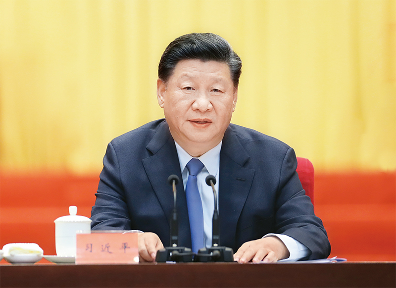 2019年9月20日，中央政協(xié)工作會議暨慶祝中國人民政治協(xié)商會議成立70周年大會在全國政協(xié)禮堂召開。中共中央總書記、國家主席、中央軍委主席習(xí)近平出席大會并發(fā)表重要講話。 新華社記者 鞠鵬/攝