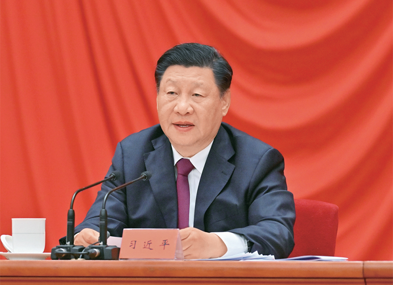 2022年5月10日，慶祝中國共產(chǎn)主義青年團成立100周年大會在北京人民大會堂隆重舉行。中共中央總書記、國家主席、中央軍委主席習(xí)近平在大會上發(fā)表重要講話。 新華社記者 岳月偉/攝